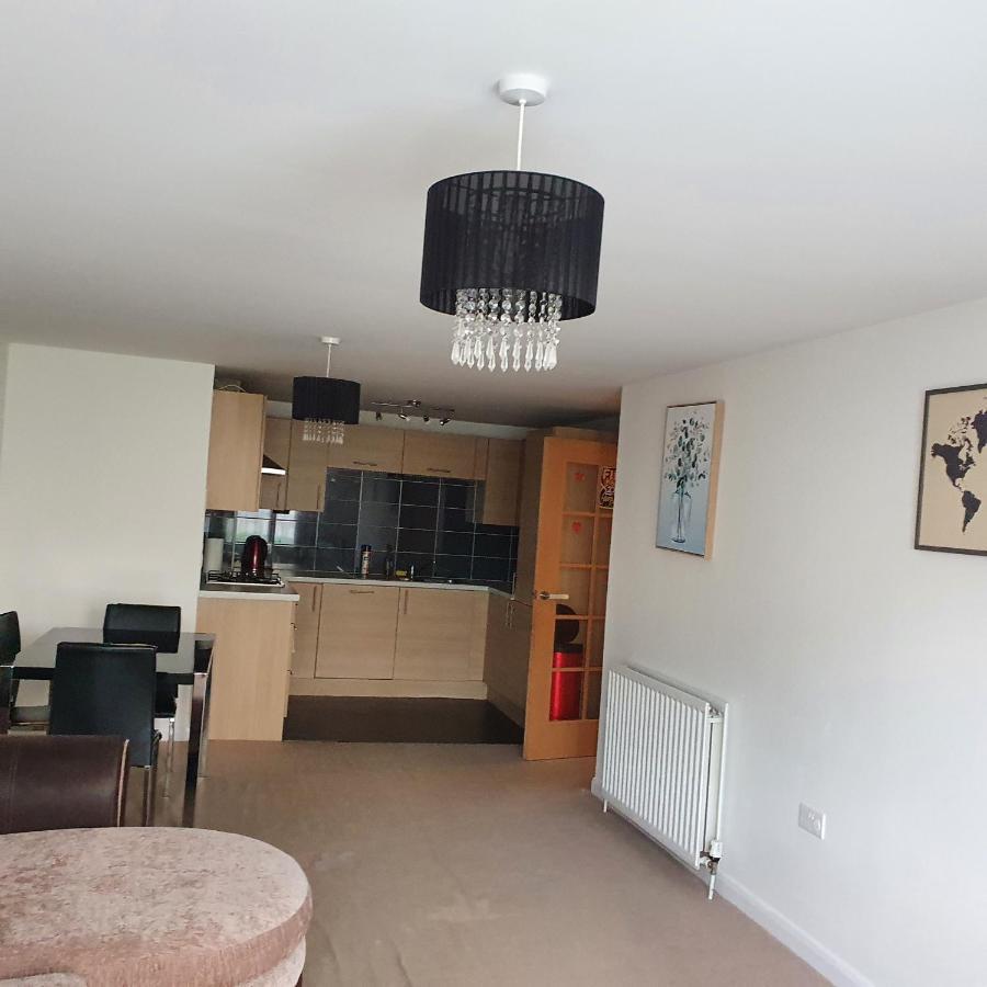 2-Bedroom Back Hilton Area Apartment - Ground Floor, Aberdeen City Center Exterior photo
