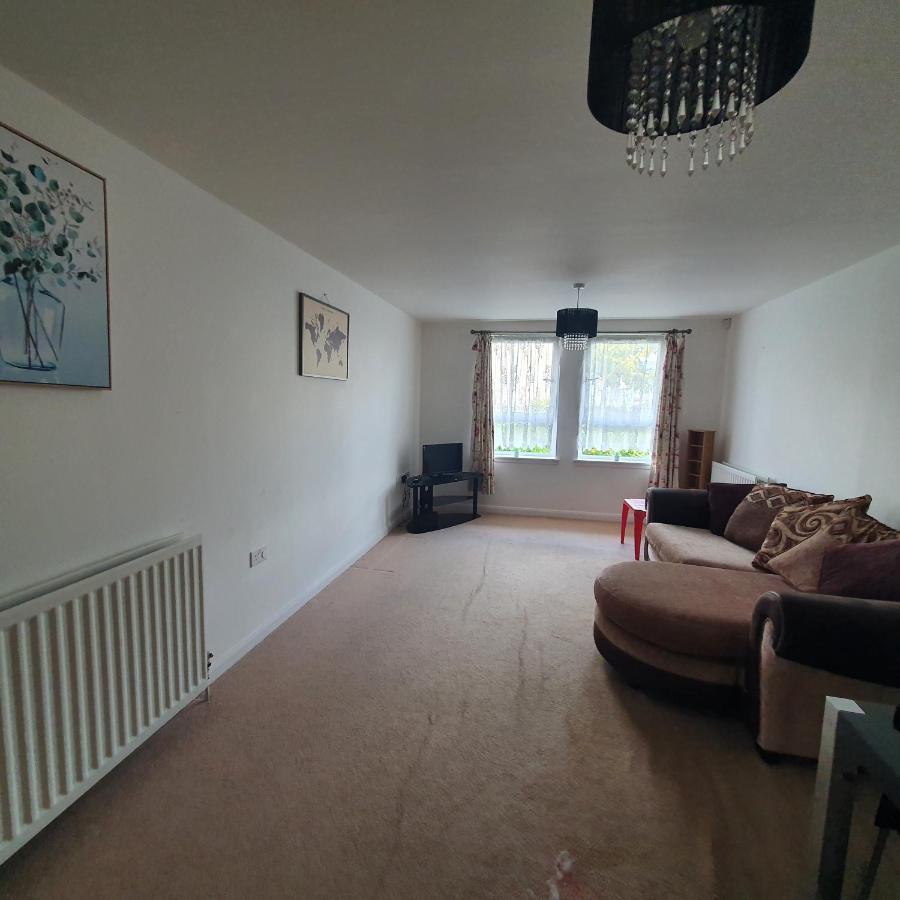 2-Bedroom Back Hilton Area Apartment - Ground Floor, Aberdeen City Center Exterior photo